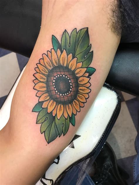 floral tattoo styles|american traditional sunflower tattoo.